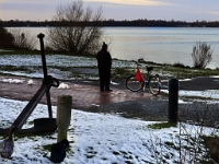 Around Sea 11